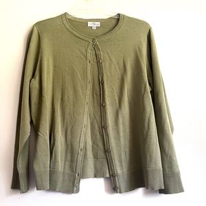 NEW Women’s Studio Works Sweater Cardigan color fatigue green Size 2X